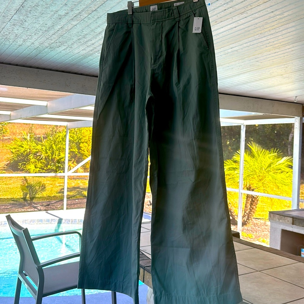 Gap brand new